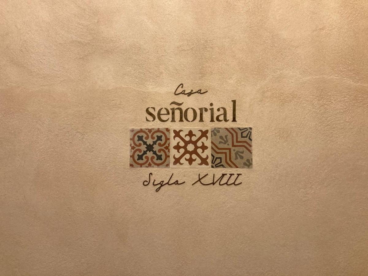 אפרטהוטל סביליה Casa Senorial Del Siglo XVIII מראה חיצוני תמונה